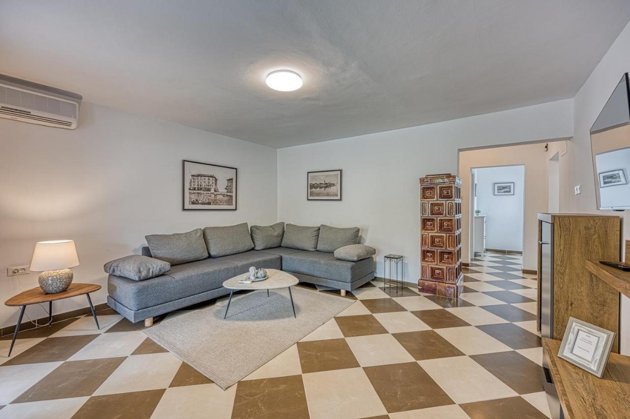 Apartments Claudio Poreč Extérieur photo